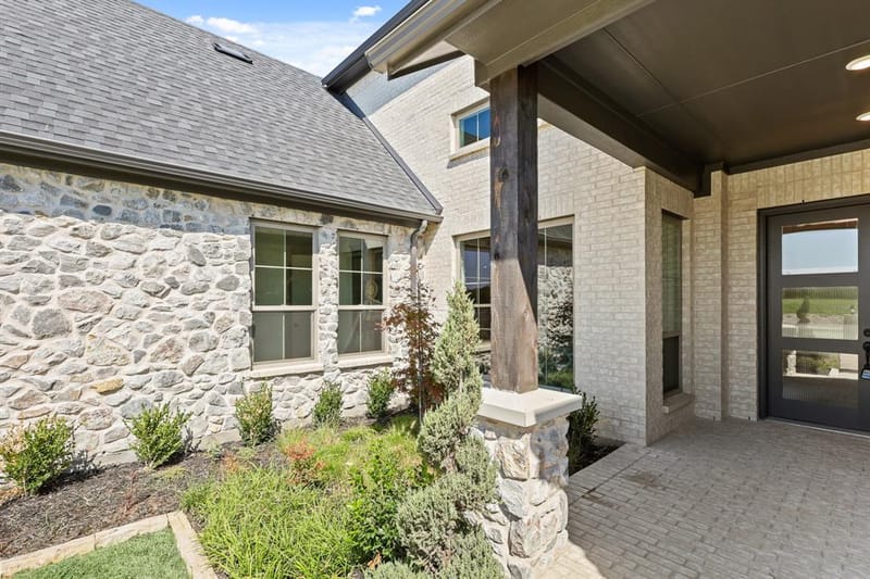 324 Chapel View Court, Heath TX 75032 - Photo 6
