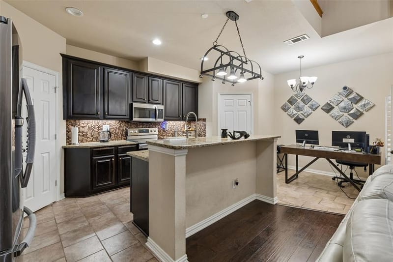 1748 Massey Drive, Lewisville TX 75067 - Photo 6