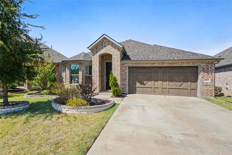 3829 Hereford Pass, Celina TX 75009 - Photo 3