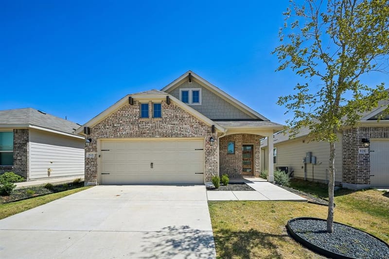 925 King Street, Aubrey TX 76227 - Photo 3