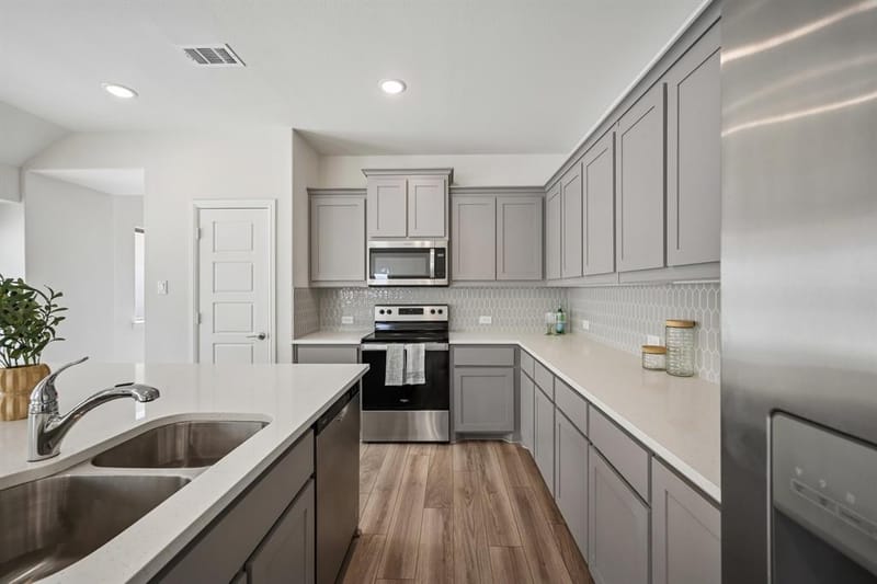 925 King Street, Aubrey TX 76227 - Photo 5