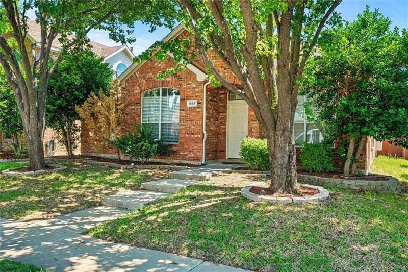 1526 Sugar Bush Trail, Allen TX 75002 - Photo 2