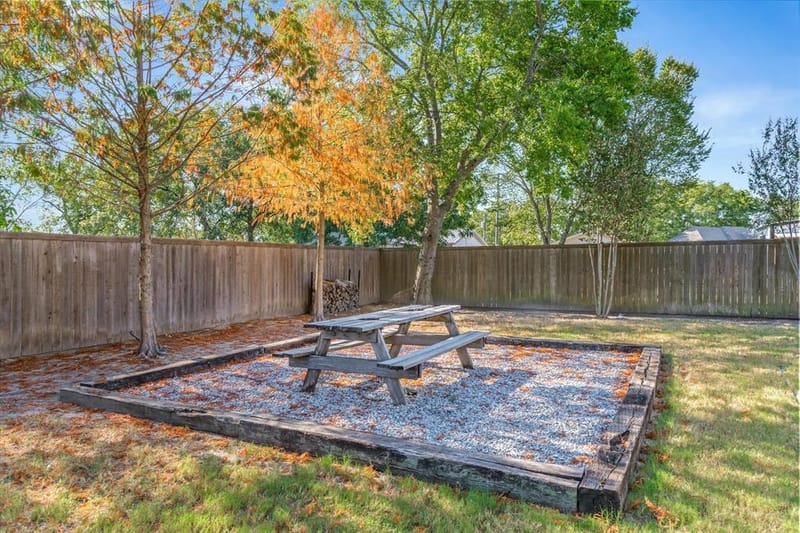309 S Crockett Street, Edgewood TX 75117 - Photo 20