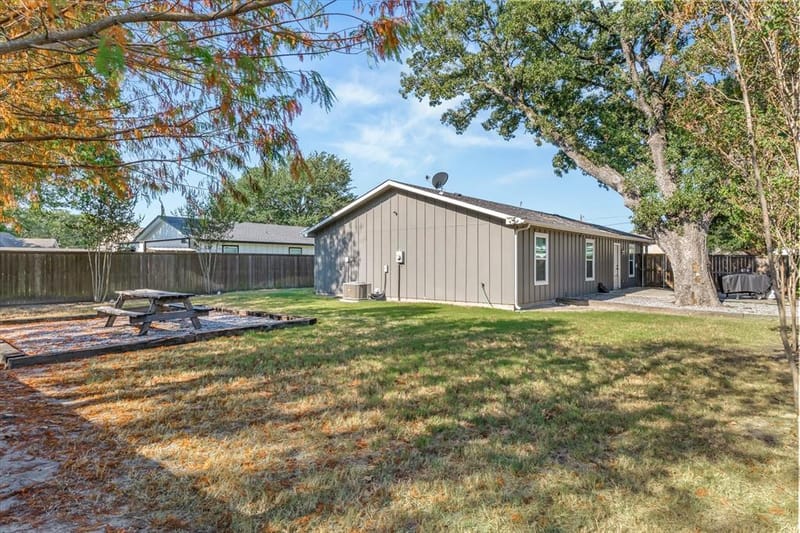 309 S Crockett Street, Edgewood TX 75117 - Photo 19