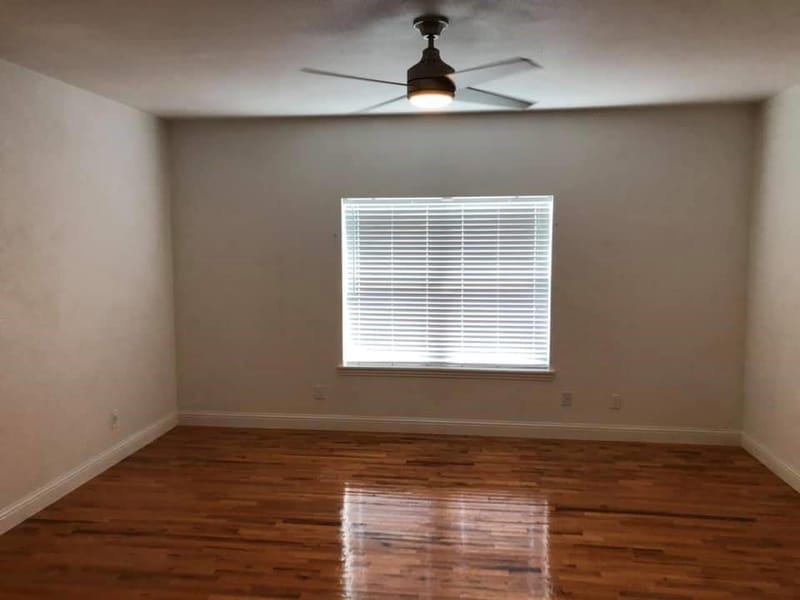 1023 E Oak Street, Denton TX 76205 - Photo 11
