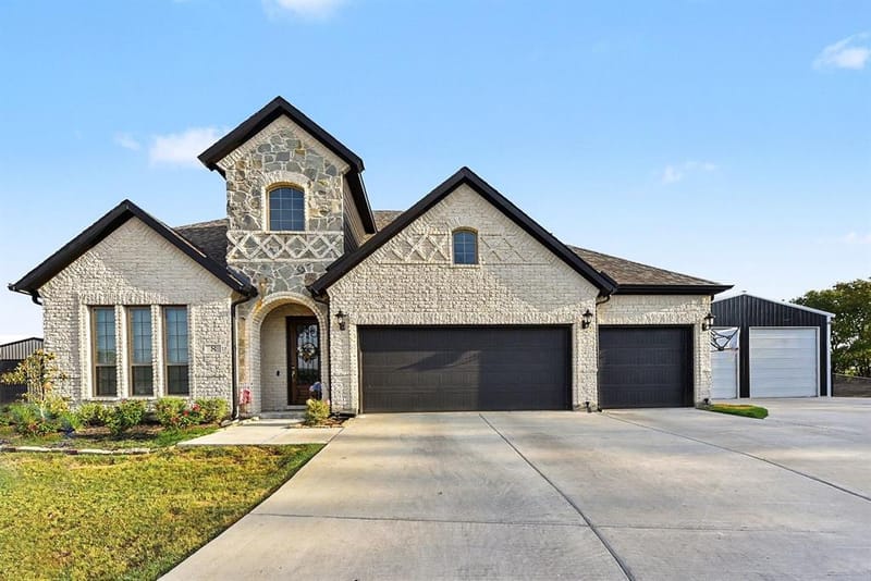8 Beech Street, Howe TX 75459