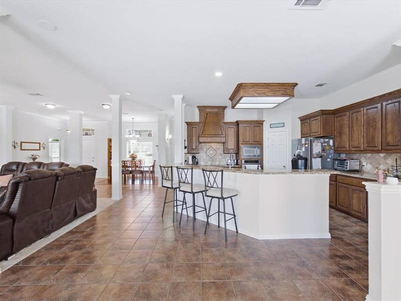 5020 April Lane, Waxahachie TX 75165 - Photo 10