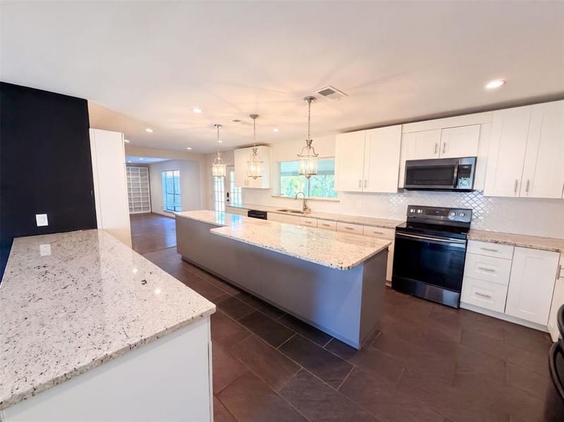 2226 Country Oaks Drive, Garland TX 75040 - Photo 6