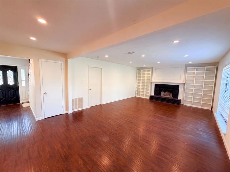 2226 Country Oaks Drive, Garland TX 75040 - Photo 9