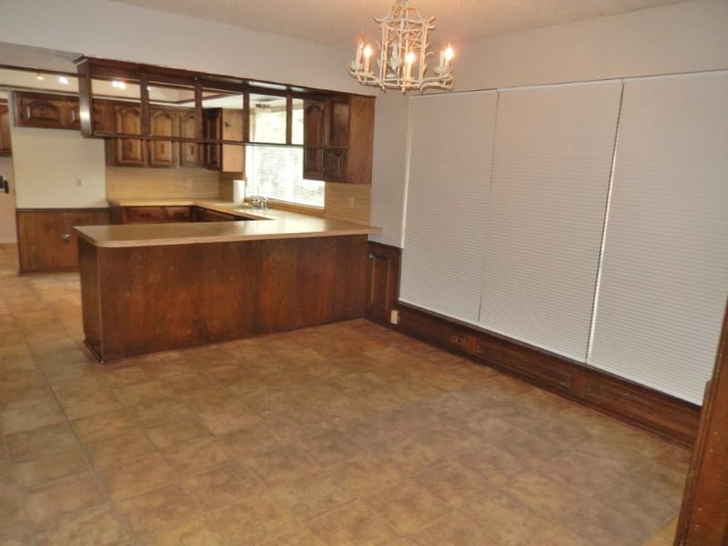 9023 Glen Springs Circle, Dallas TX 75243 - Photo 9