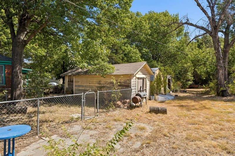 1108 S Edgefield Avenue, Dallas TX 75208 - Photo 19