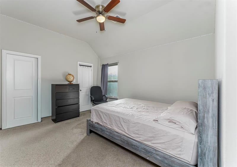 2710 Avondale Drive, Mansfield TX 76063 - Photo 13
