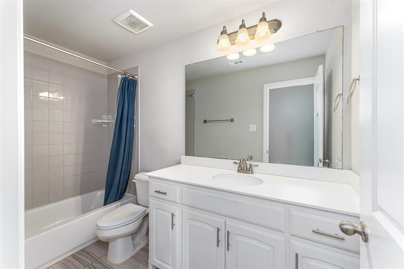 2710 Avondale Drive, Mansfield TX 76063 - Photo 17
