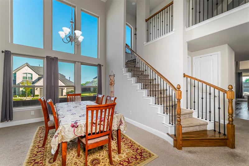 2710 Avondale Drive, Mansfield TX 76063 - Photo 9