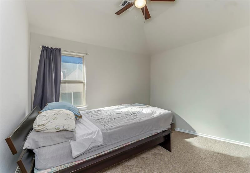2710 Avondale Drive, Mansfield TX 76063 - Photo 14