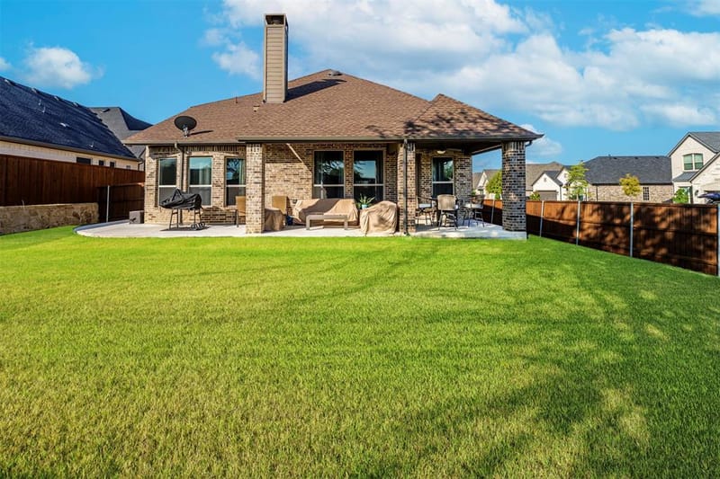 2710 Avondale Drive, Mansfield TX 76063 - Photo 21