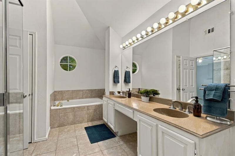 1345 Jeanette Way, Carrollton TX 75006 - Photo 30