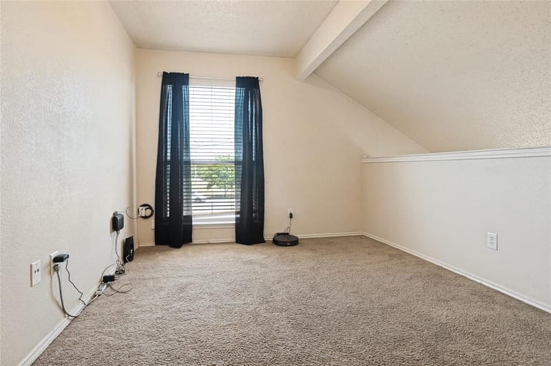 12927 Parker Court, Balch Springs TX 75180 - Photo 17