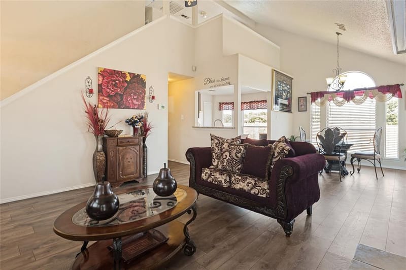 12927 Parker Court, Balch Springs TX 75180 - Photo 3