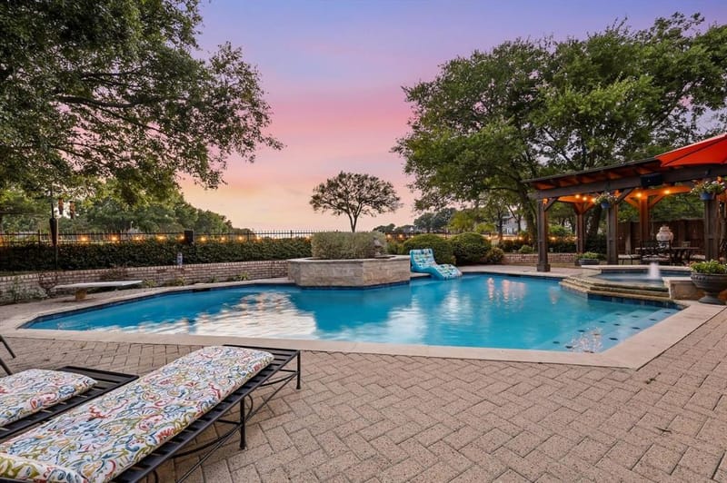904 Hills Creek Drive, McKinney TX 75072 - Photo 32