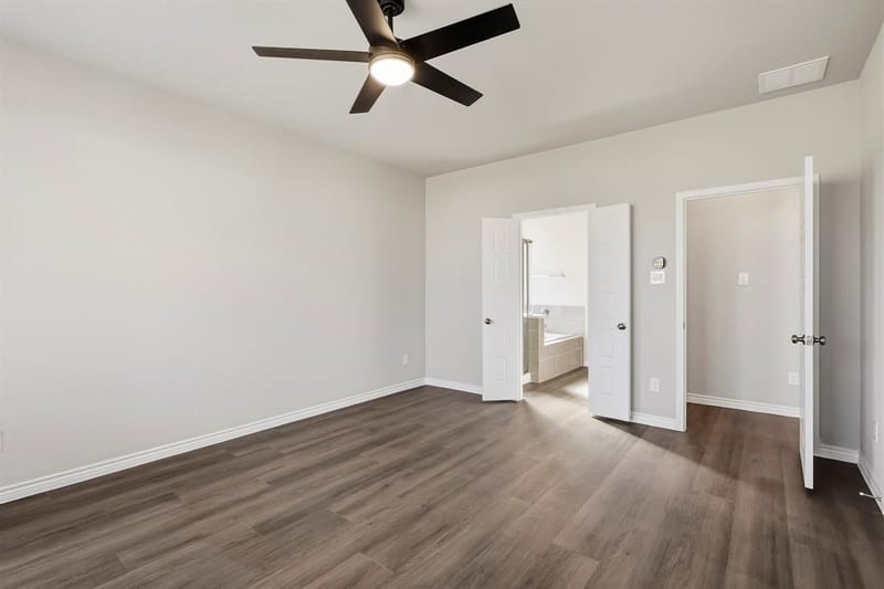 6928 Night Owl Lane, Fort Worth TX 76036 - Photo 9
