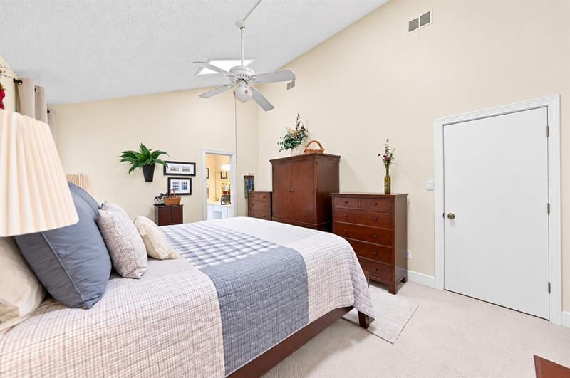 1834 Rhinevalley Drive, Arlington TX 76012 - Photo 14