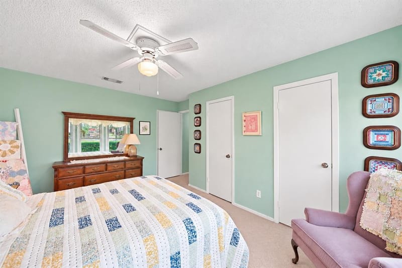 1834 Rhinevalley Drive, Arlington TX 76012 - Photo 18