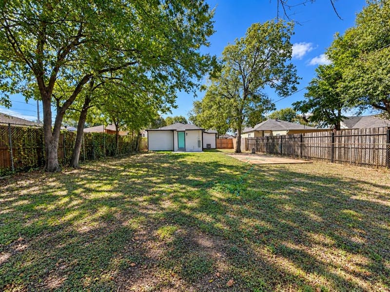 6927 Overlook Drive, Dallas TX 75227 - Photo 16