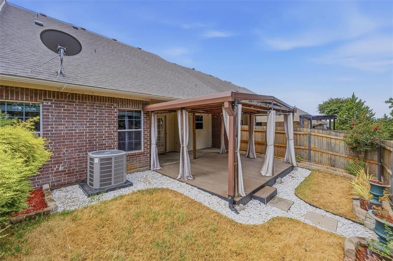 160 Greathouse Village, Decatur TX 76234 - Photo 27