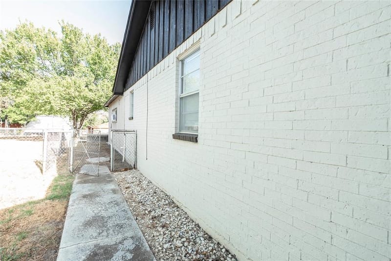 105 Benton Street, Nocona TX 76255 - Photo 30