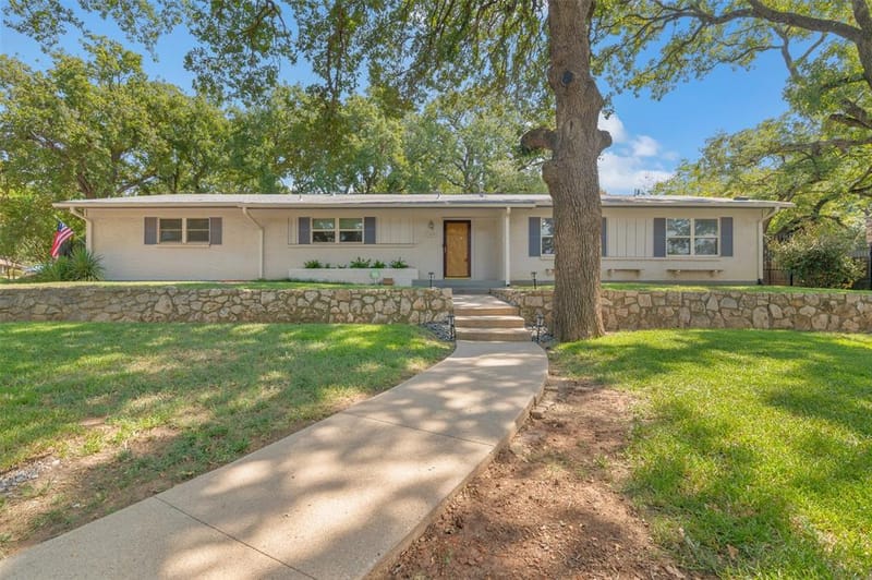 1800 Emerson Lane, Denton TX 76209 - Photo 2