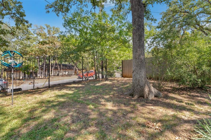 1800 Emerson Lane, Denton TX 76209 - Photo 26