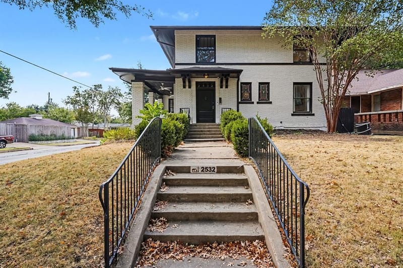 2532 6th Avenue, Fort Worth TX 76110 - Photo 3