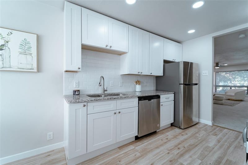 10017 Regal Park Lane # 205, Dallas TX 75230 - Photo 7