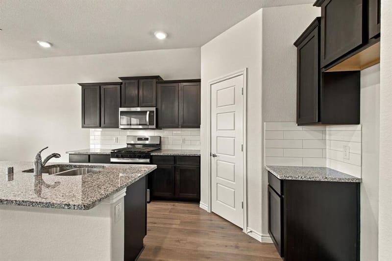 7424 Alfriston Place, McKinney TX 75071 - Photo 6