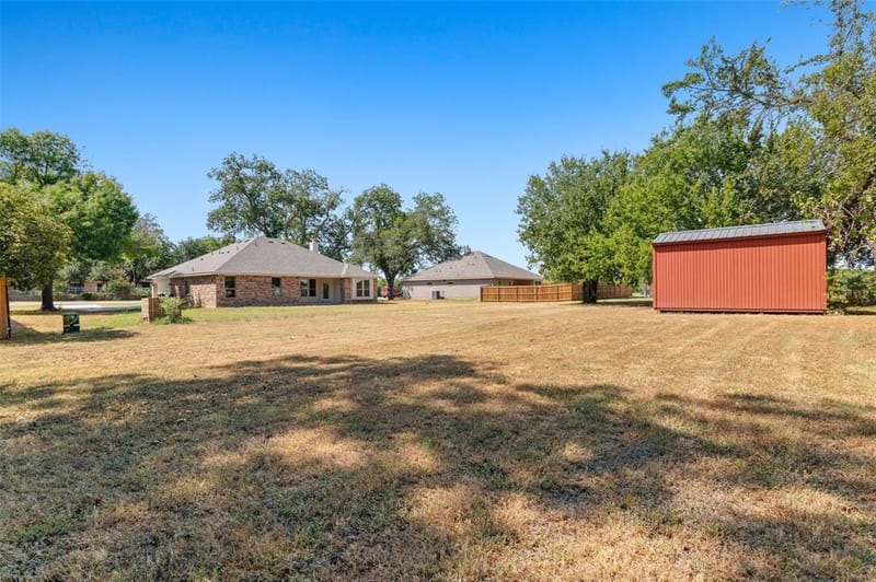 1203 Anthony, Gainesville TX 76240 - Photo 27