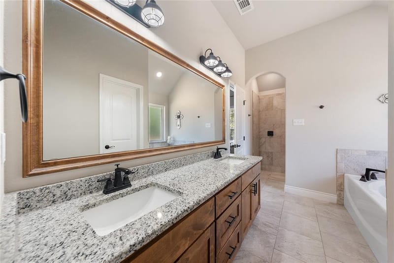 1075 Knoxmiller Court, Weatherford TX 76088 - Photo 21