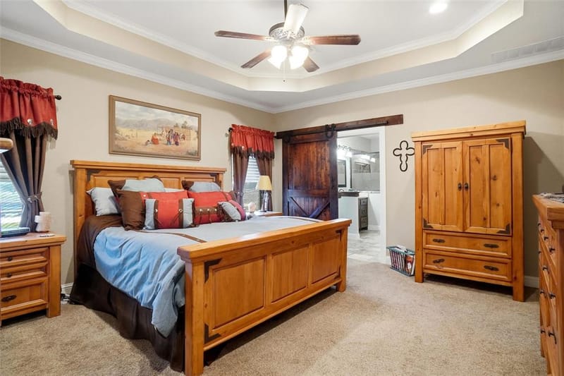 6104 High Meadows Drive, Krum TX 76249 - Photo 9