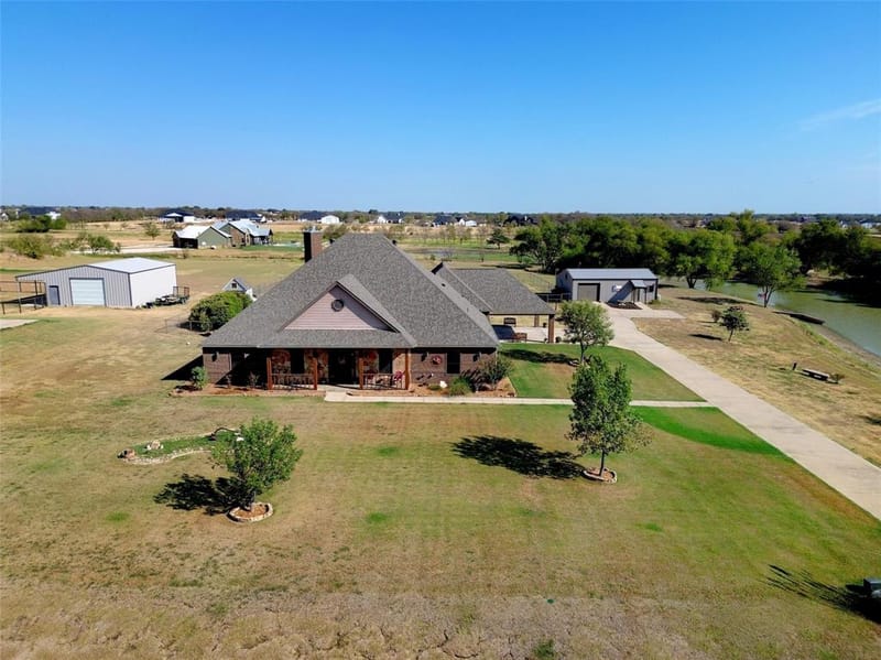 6104 High Meadows Drive, Krum TX 76249 - Photo 38