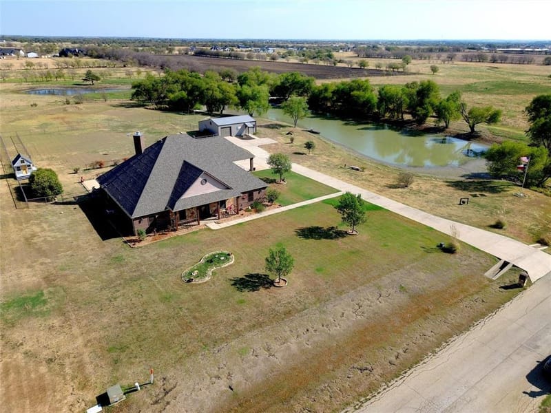 6104 High Meadows Drive, Krum TX 76249 - Photo 39