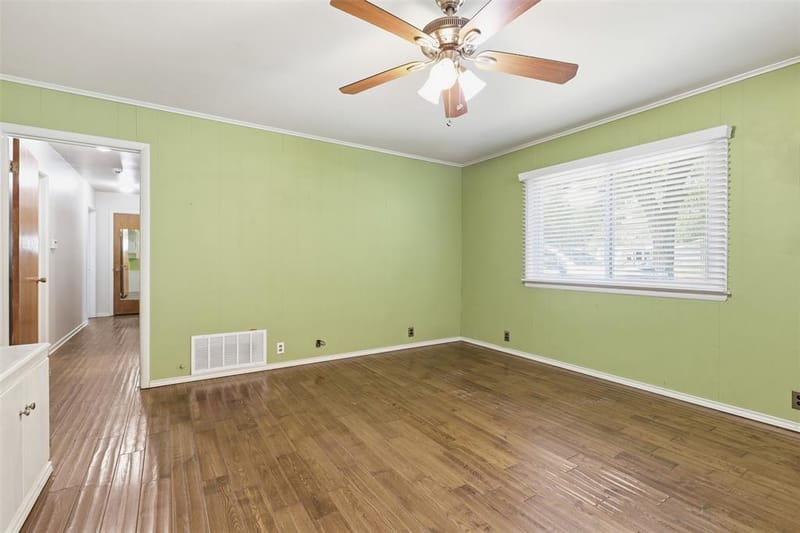 618 Bellevue Drive, Cleburne TX 76033 - Photo 18
