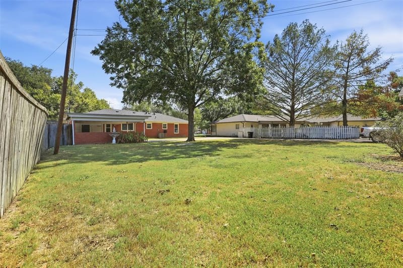 618 Bellevue Drive, Cleburne TX 76033 - Photo 39