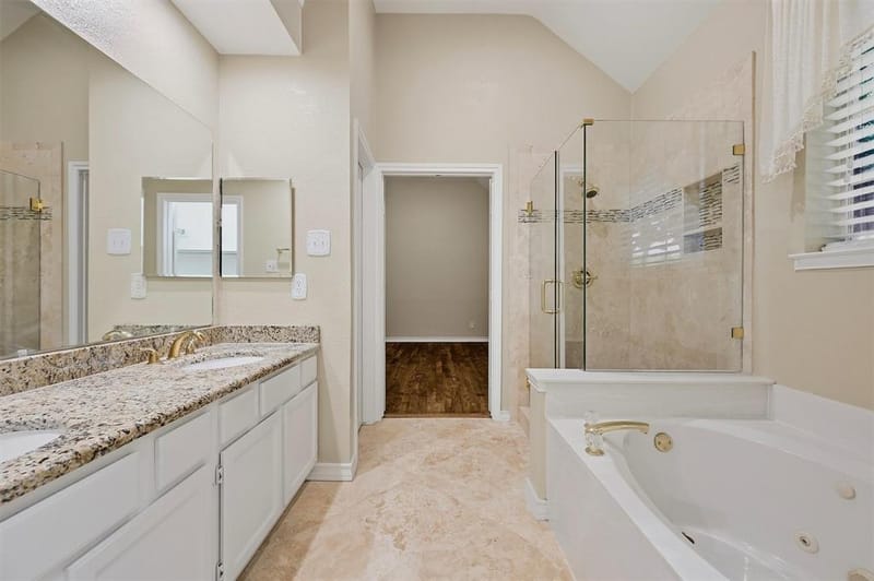 841 N Old Orchard Lane, Lewisville TX 75077 - Photo 20