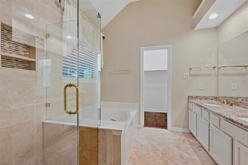 841 N Old Orchard Lane, Lewisville TX 75077 - Photo 19