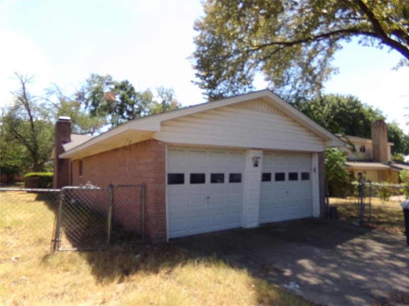 211 S Alexander Avenue, Duncanville TX 75116 - Photo 19