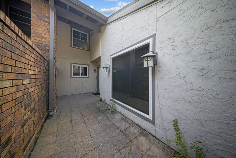 9302 Chimney Sweep Lane, Dallas TX 75243 - Photo 28