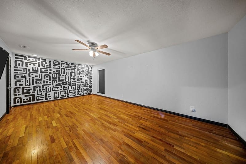 9302 Chimney Sweep Lane, Dallas TX 75243 - Photo 20