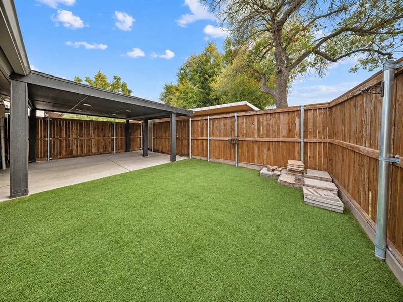9302 Chimney Sweep Lane, Dallas TX 75243 - Photo 29