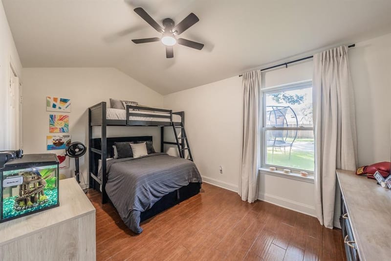 7536 Oak Park Drive, North Richland Hills TX 76182 - Photo 23