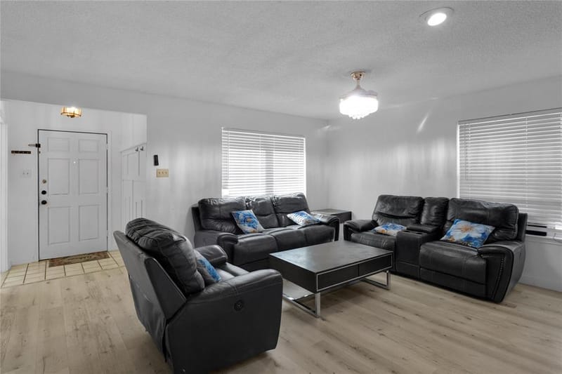 1908 Prairie Creek Trail, Garland TX 75040 - Photo 11